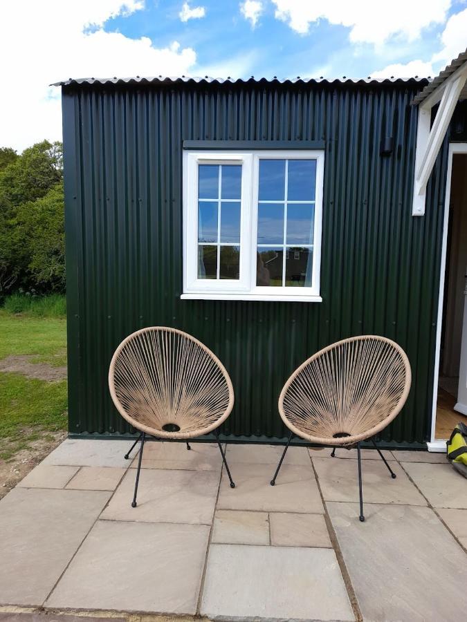 Ferienwohnung Dinky'S Den Coverack Exterior foto